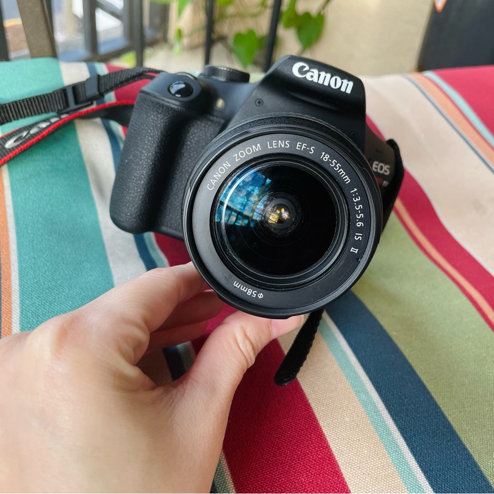 Canon Rebel T7
